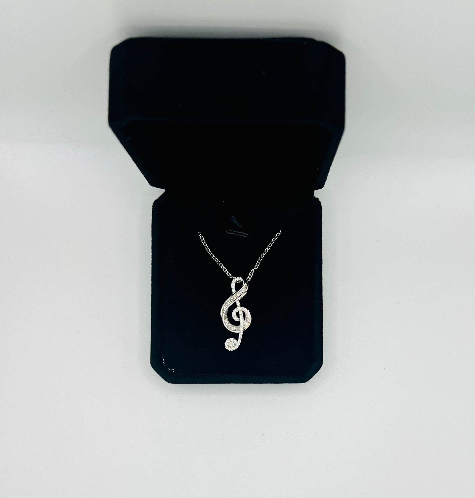 Treble Clef Necklace - Lilly Boulogne’